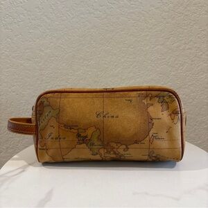 Alviero Martini Leather Toiletry Bag